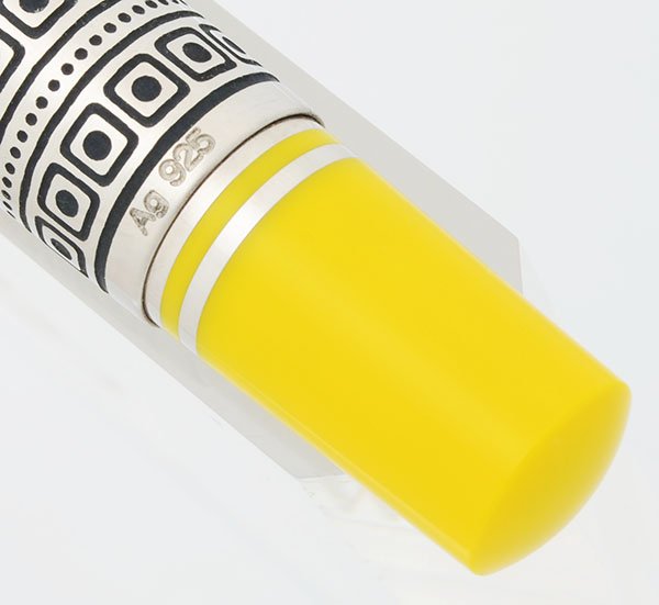 Pelikan M710 Toledo SE Fountain Pen - Yellow, Sterling, Fine 18k